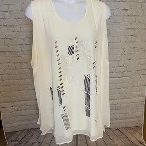 Sleeveless flowy white tunic w/ embellishment